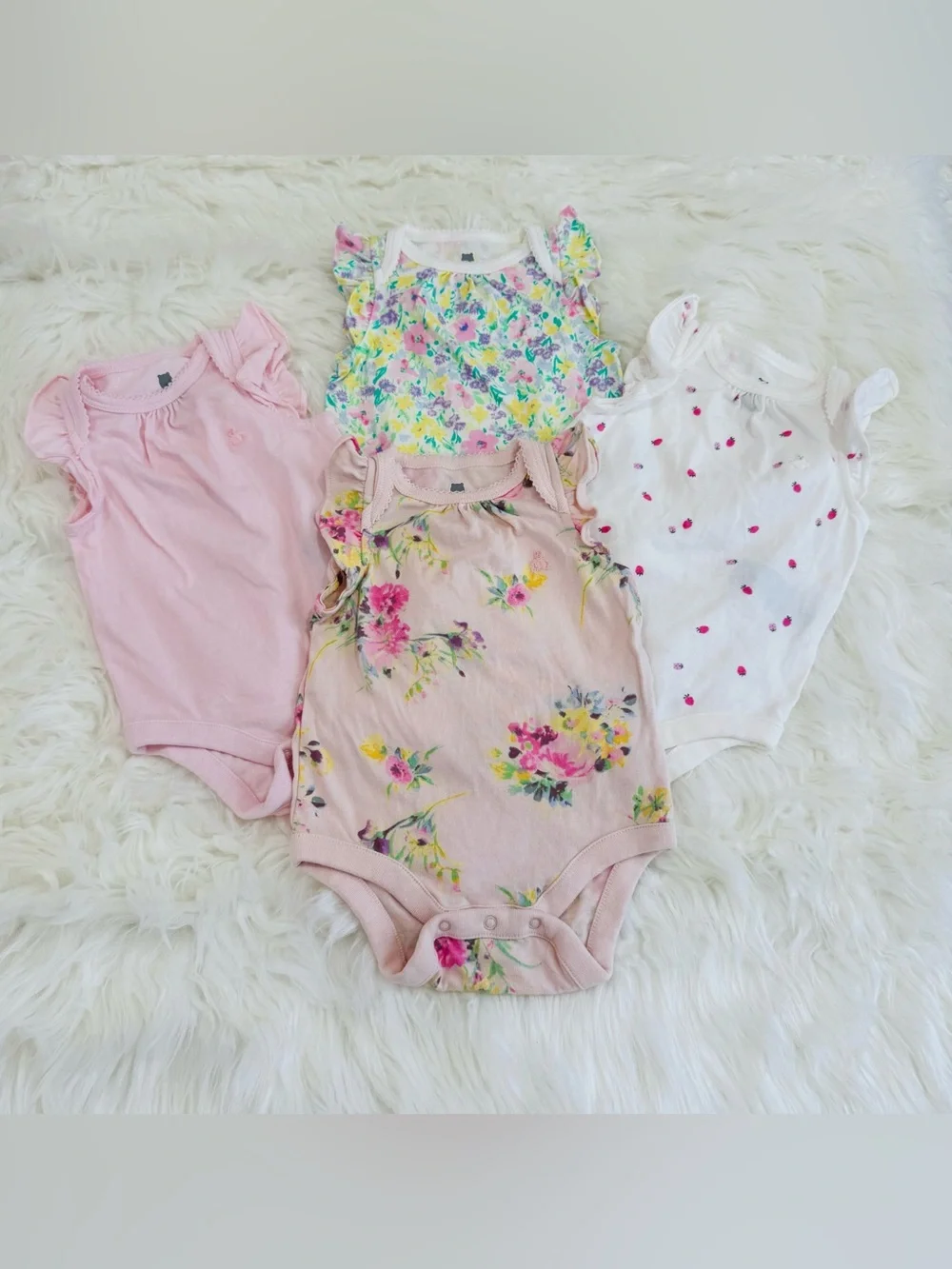 GAP Baby Girls Floral & Pink Ruffle One-Piece Bodysuit Set